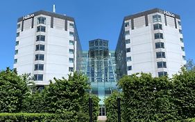 Hotel Hilton Paris Charles De Gaulle Airport À 4*